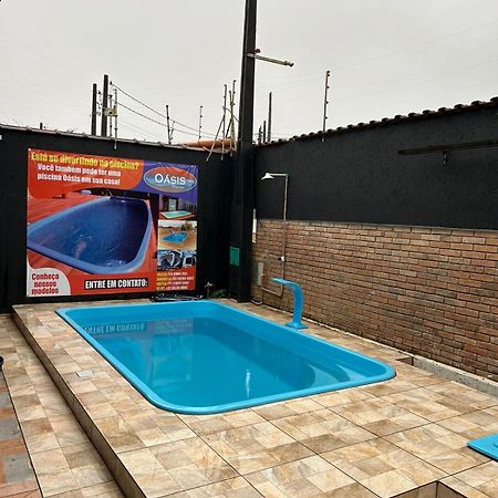 Oasis Hostel E Pousada Итаньяэн Экстерьер фото